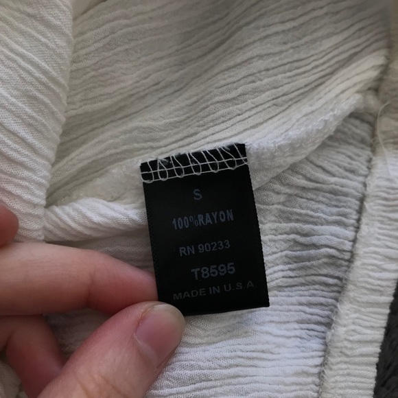 💥4 FOR $20💥 L.A Hearts Strapless Crop Top - Picture 4 of 4